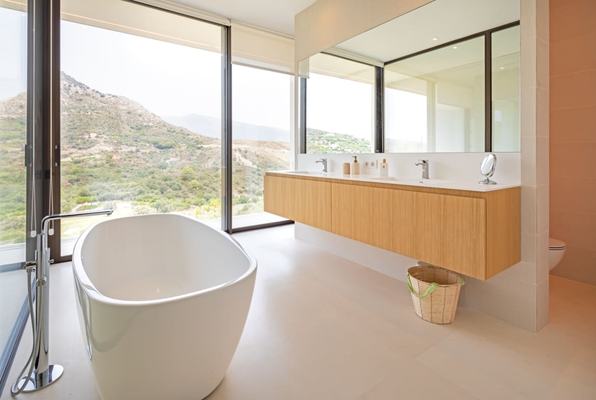 Ontdek de Luxe van Villa MC in Marbella Club Golf, Benahavis
