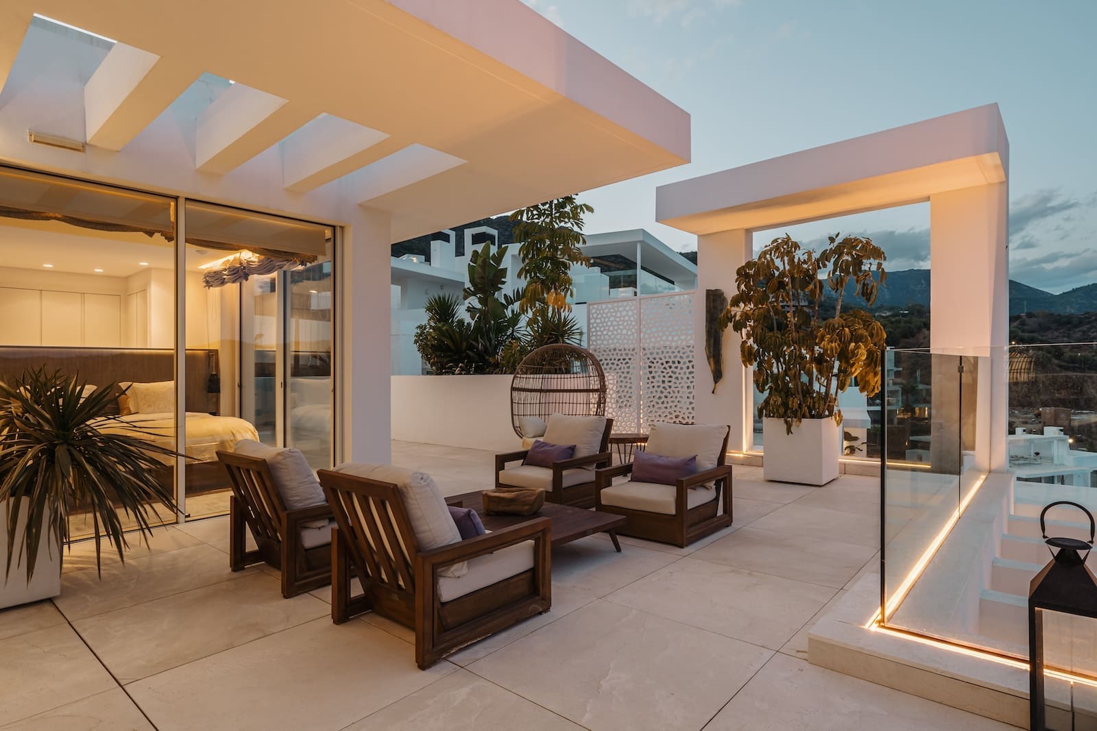Uzuri View: Luxe Modern Duplex Penthouse in Palo Alto, Ojén - MDR Luxury Homes