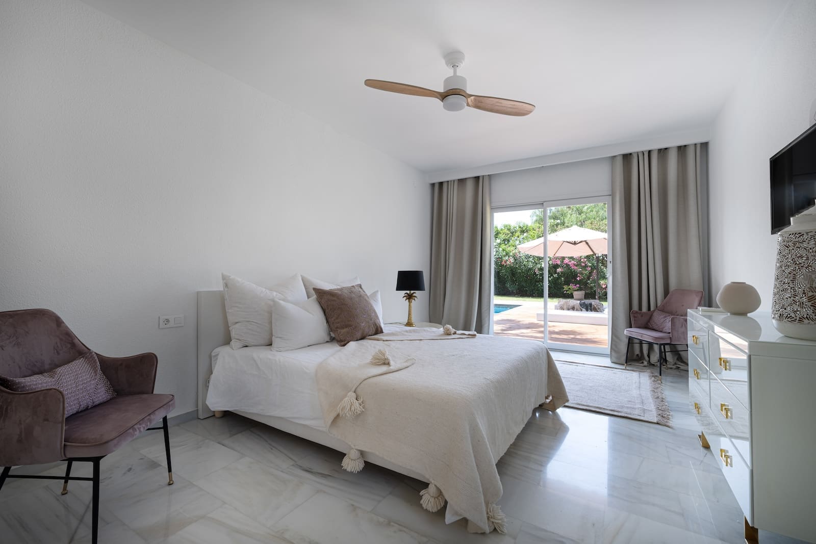Villa Caribe: Luxe Mediterrane Villa in Marbesa, Marbella Oost