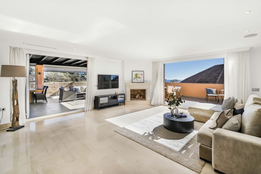 Aloha Hill Club duplex penthouse Nueva Andalucia 05634 | MDR Luxury Homes Aloha Hill Club duplex penthouse Nueva Andalucia