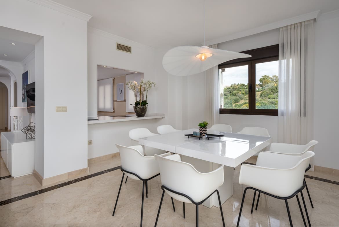 AZATA GOLF VILLAS Estepona