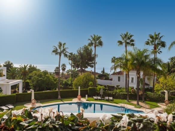 Luxe Appartement Monte Castillo 32 in Altos Reales Marbella Altos Reales