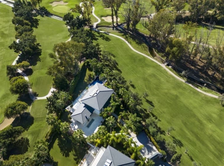 Luxe Villa Aura: Frontline Golf Villa in Nueva Andalucia