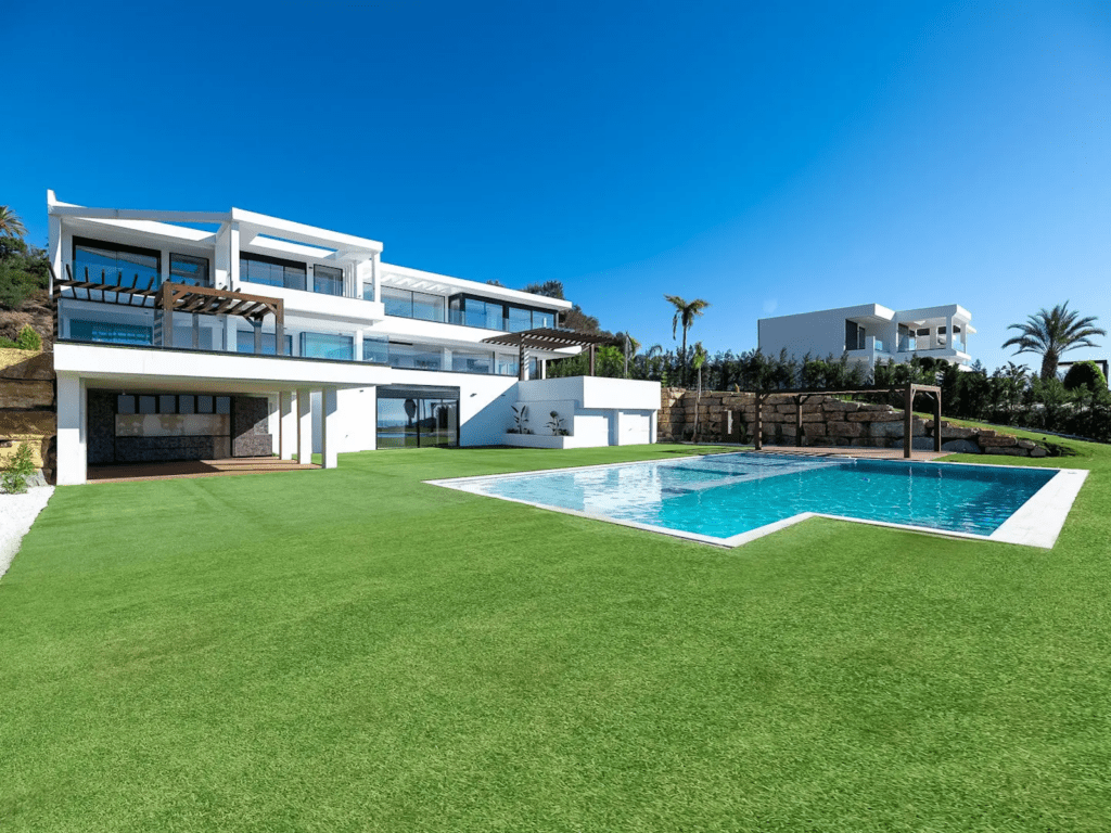 Villa Bentayga 1 | MDR Luxury Homes Ontdek Villa Bentayga: Een Luxueus Hedendaags Juweel in Marbella Club Golf Resort