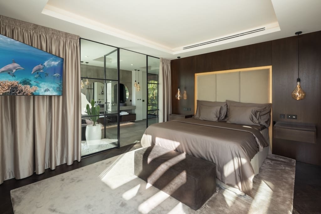 | MDR Luxury Homes Villa Marielle: Luxe Woning met Exclusieve Voorzieningen in Nueva Andalucia