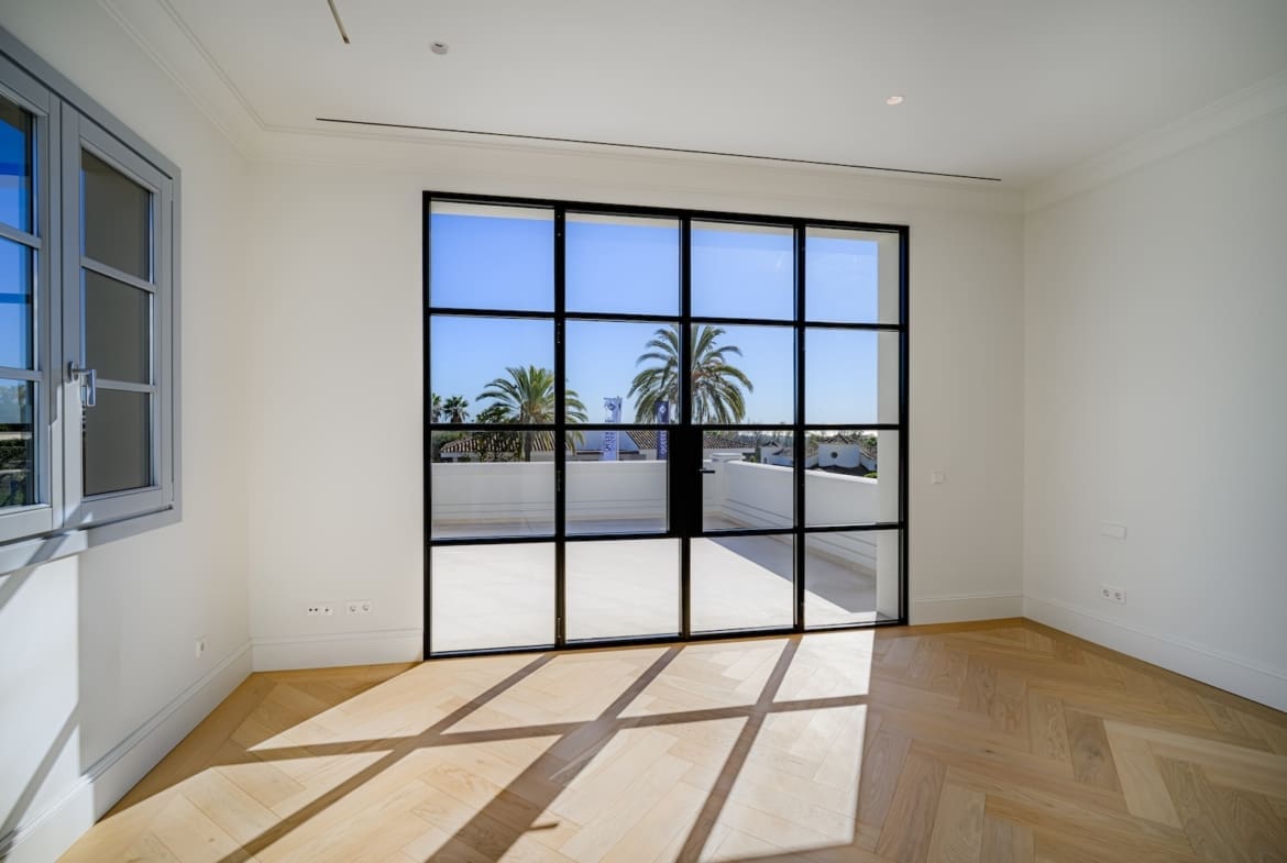 Villa Belle Provence Luxe Franse Villa in Nueva Andalucia – MDR Luxury Homes 15 Villa Belle Provence: Luxe Franse Villa in Nueva Andalucia