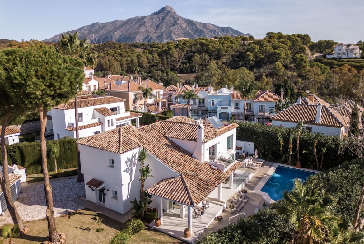 Villa in Marbella Club – Villa Marbella Country Club Luxe Wonen in Toplocatie – MDR Luxury Homes 12 Villa in Marbella Club - Villa Marbella Country Club Luxe Wonen in Toplocatie - MDR Luxury Homes