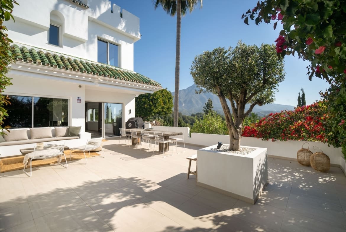 Luxe Stadswoning Casa Vista Maravilla in Nueva Andalucia te koop - MDR Luxury Homes