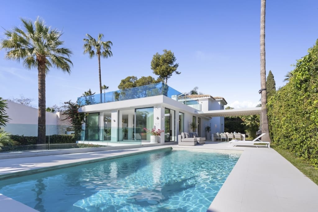 Villa Las Brisas - Luxe Wonen in het Hart van Nueva Andalucía - MDR Luxury Homes Twin Senses A7401142 | MDR Luxury Homes Villa Las Brisas - Luxe Wonen in het Hart van Nueva Andalucía - MDR Luxury Homes