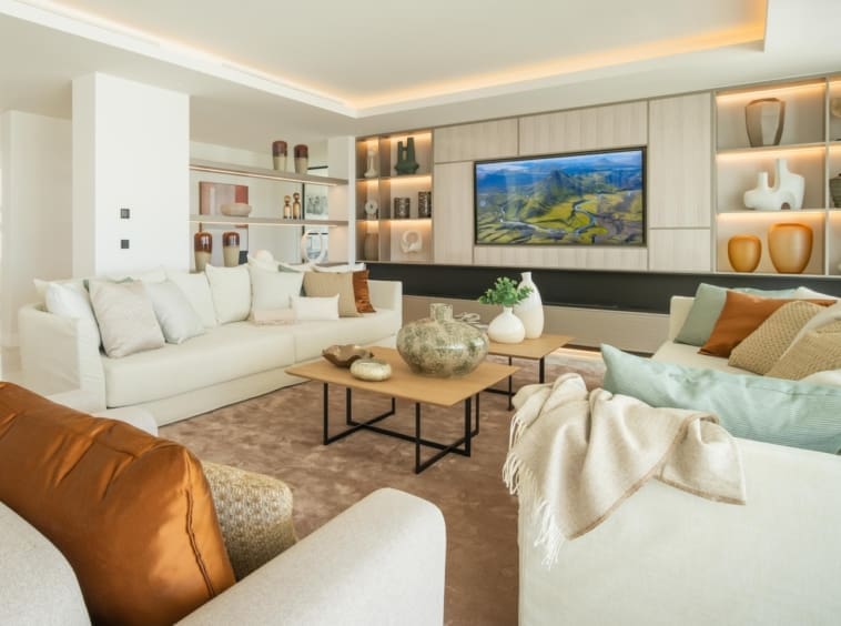 Villa Amara - Luxe nieuwbouw villa te koop in El Herrojo La Quinta Benahavis - MDR Luxury Homes