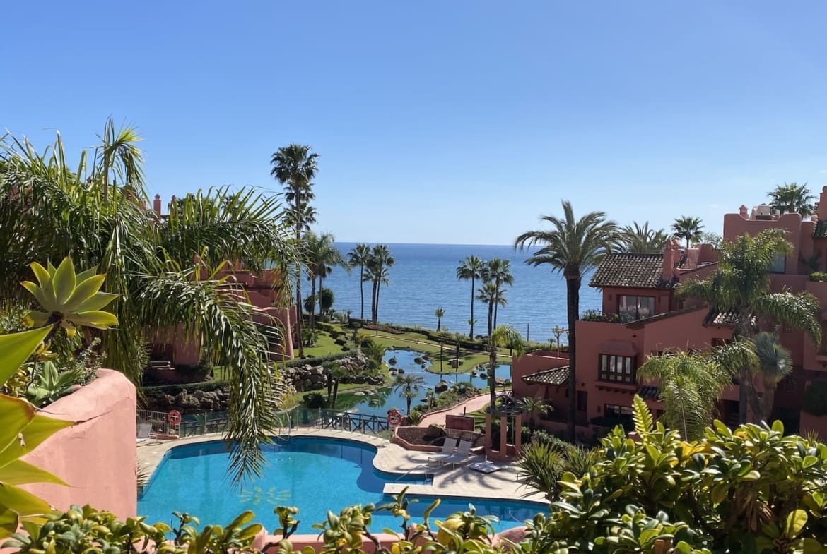 Luxe Cabo Bermejo duplex penthouse aan New Golden Mile te koop - MDR Luxury Homes