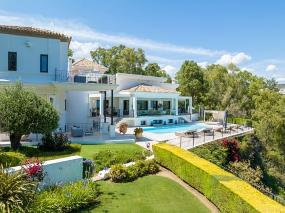 Villa Olivia - MDR Luxury Homes 9 | MDR Luxury Homes Villa Olivia - Magnificent luxury grand villa with panoramic views in El Herrojo Alto, La Quinta, Benahavís