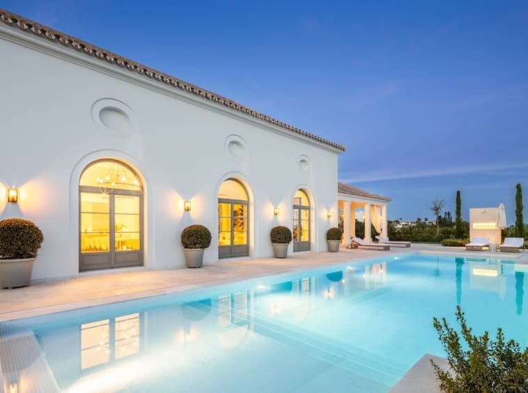 Villa Tuscany Luxe en Rust in La Cerquilla Marbella - MDR Luxury Homes