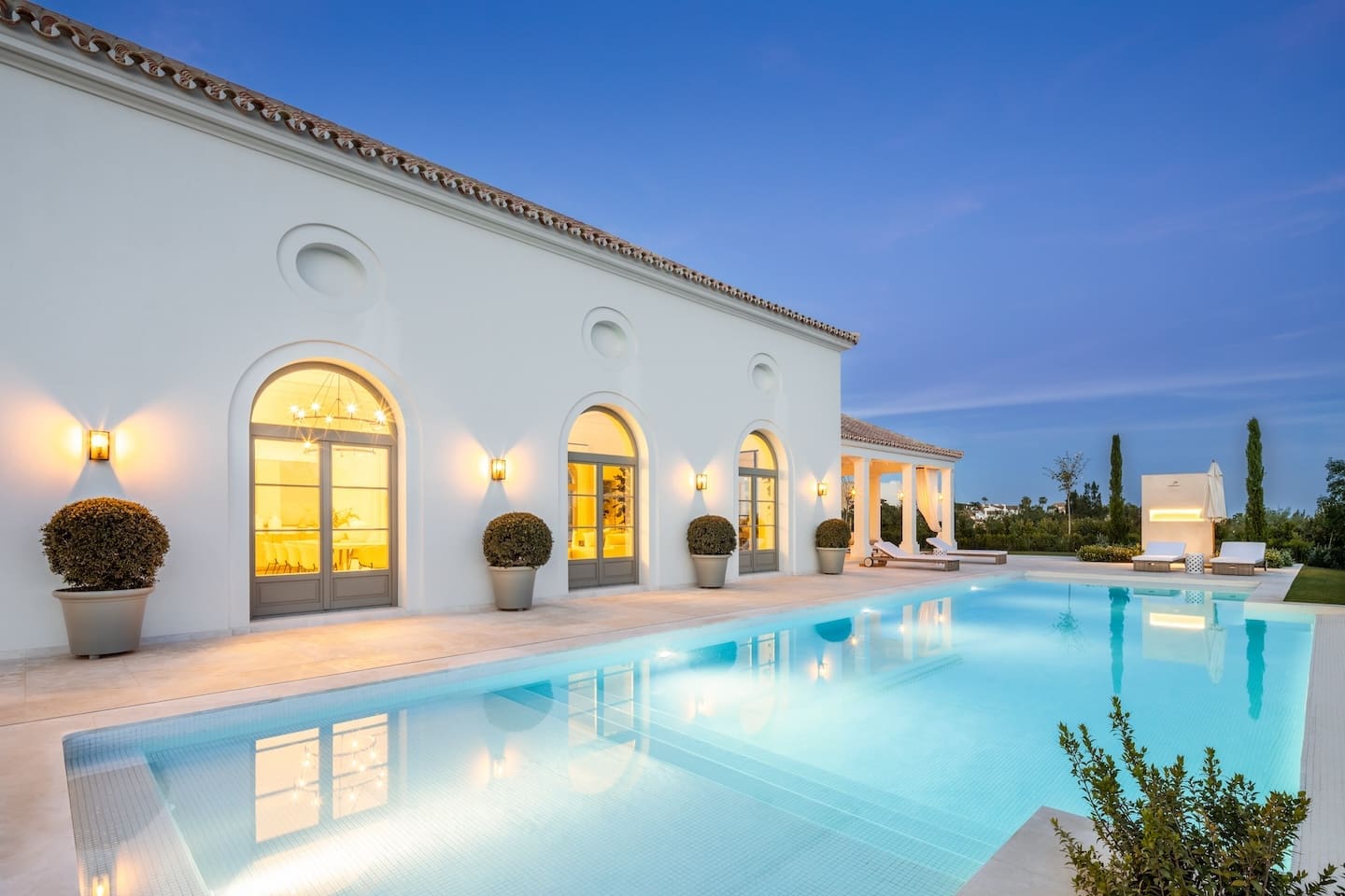 Villa Tuscany Luxe en Rust in La Cerquilla Marbella - MDR Luxury Homes