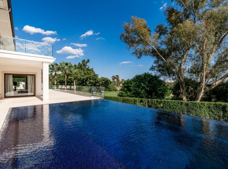 Luxueuze Villa Maria te koop in Los Naranjos Nueva Andalucia - MDR Luxury Homes