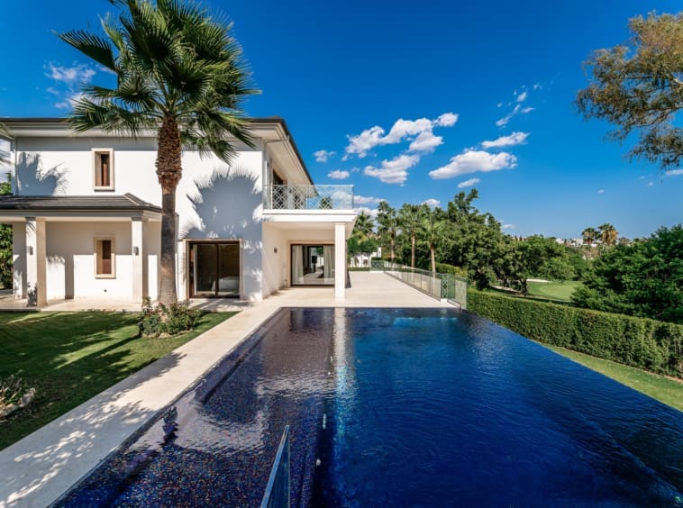 Luxueuze Villa Maria te koop in Los Naranjos Nueva Andalucia - MDR Luxury Homes