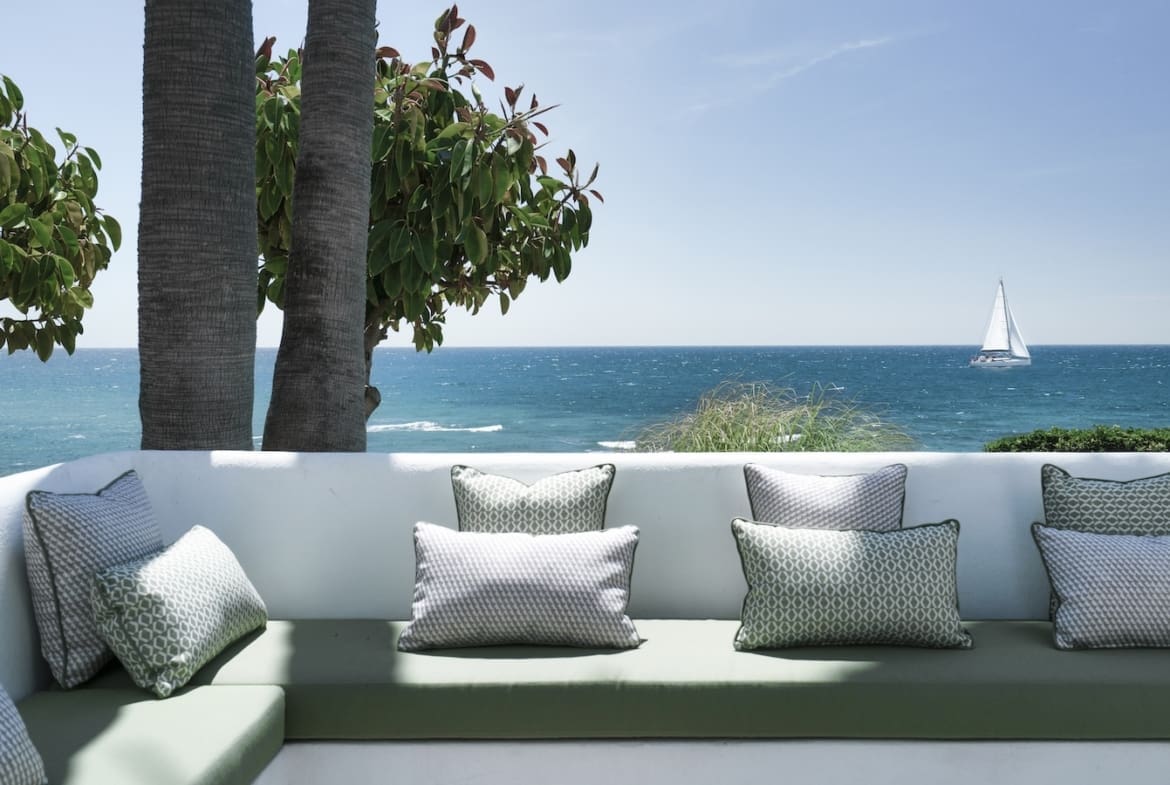 Apartment Malibu - Frontline Beach Puente Romano Marbella - MDR Luxury Homes