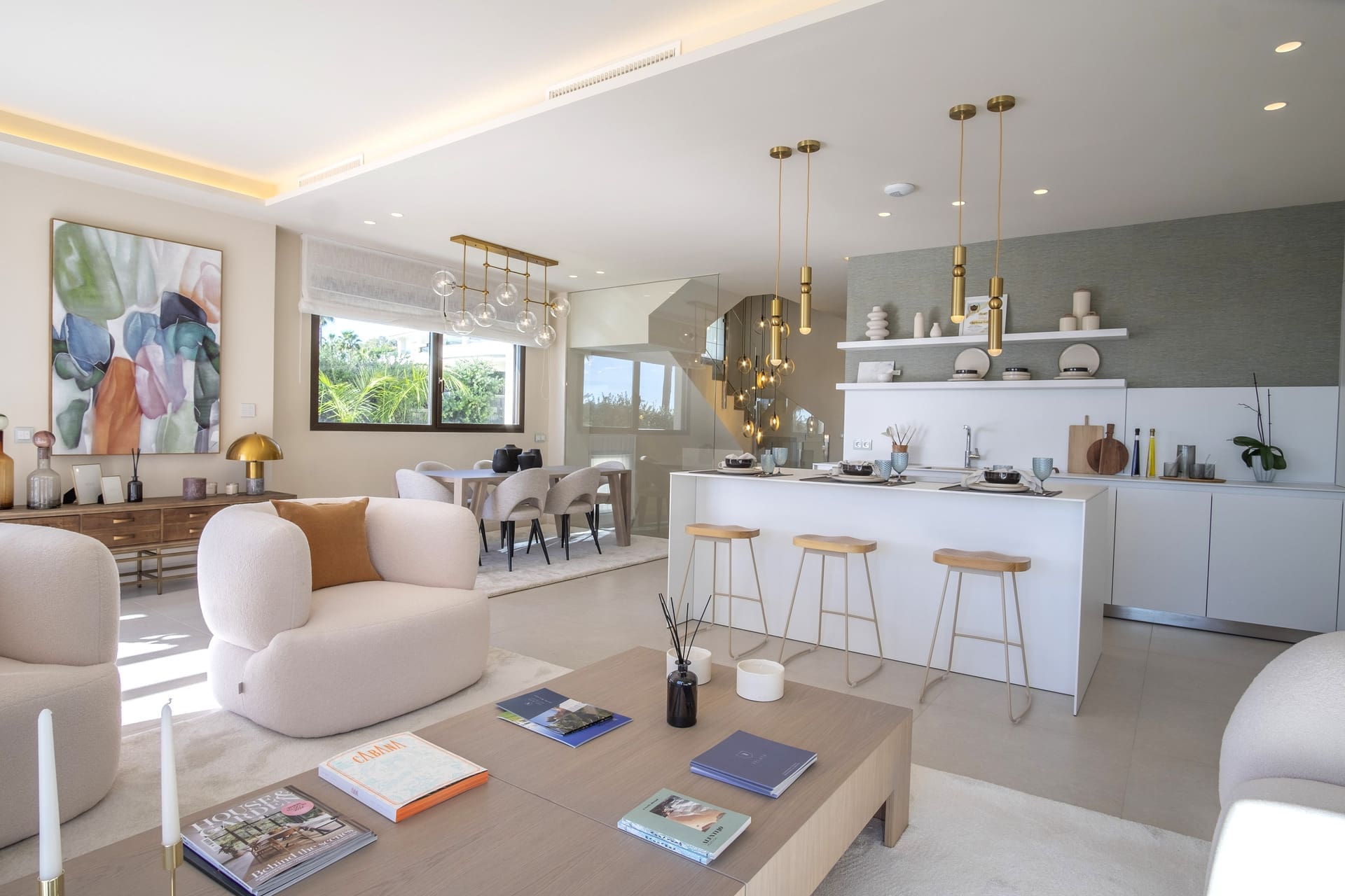 Beachfront villa for sale in Velaya Estepona - MDR Luxury Homes