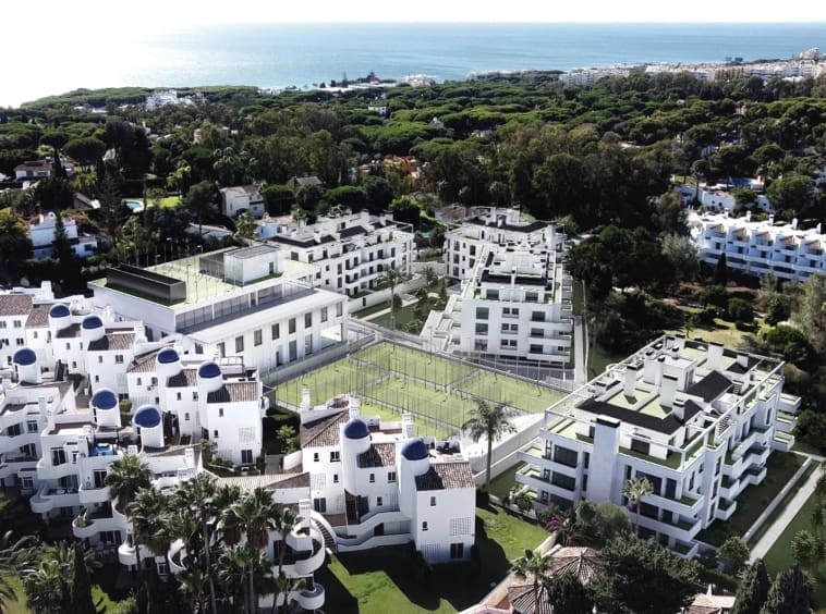 Oxygen Padel Sports Club Calahonda - MDR Luxury Homes