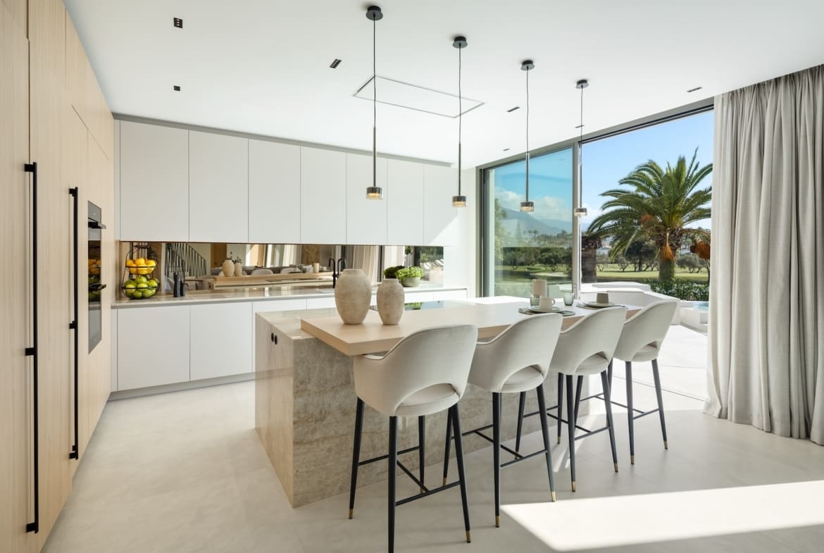 Villa Imagine Exclusieve Golf Front Villa in Las Brisas Marbella for sale – MDR Luxury Homes 10 Villa Imagine Exclusieve Golf Front Villa in Las Brisas Marbella for sale - MDR Luxury Homes