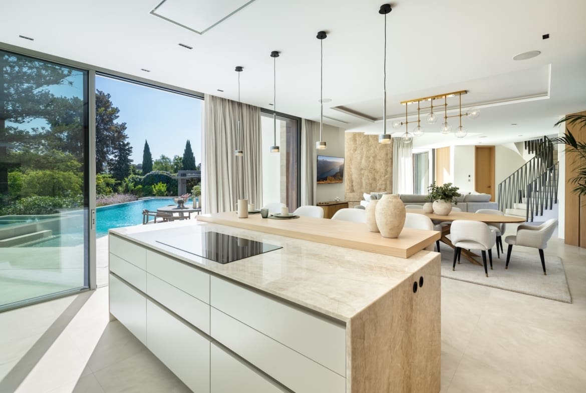 Villa Imagine Exclusieve Golf Front Villa in Las Brisas Marbella for sale – MDR Luxury Homes 11 Villa Imagine Exclusieve Golf Front Villa in Las Brisas Marbella for sale - MDR Luxury Homes