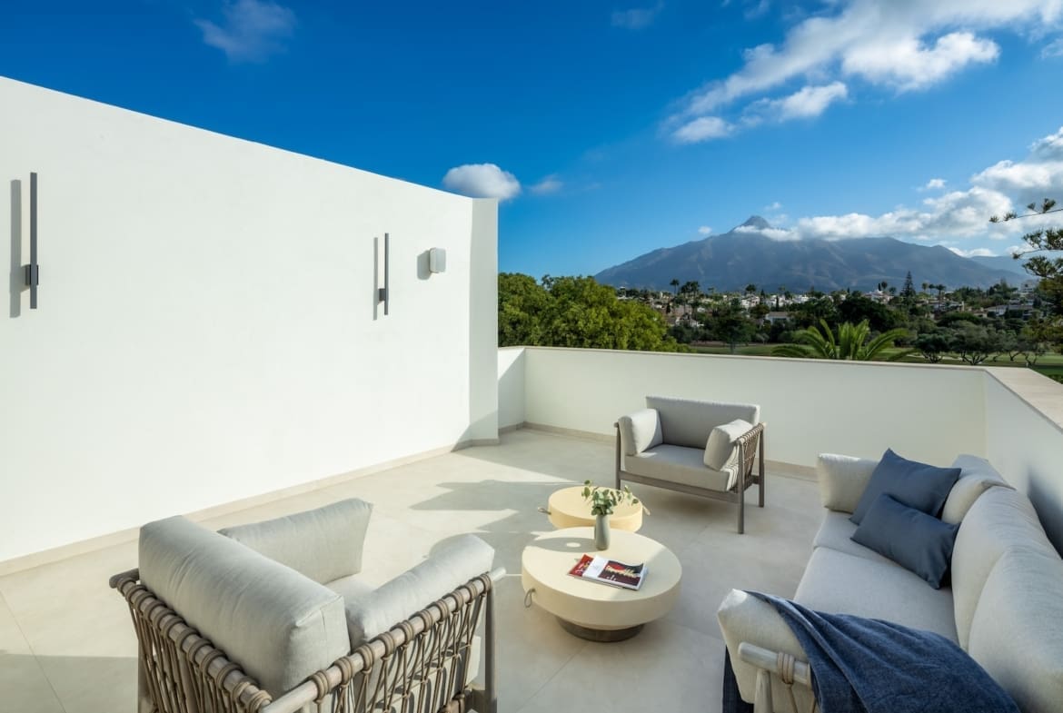 Villa Imagine Exclusieve Golf Front Villa in Las Brisas Marbella for sale – MDR Luxury Homes 21 Villa Imagine Exclusieve Golf Front Villa in Las Brisas Marbella for sale - MDR Luxury Homes