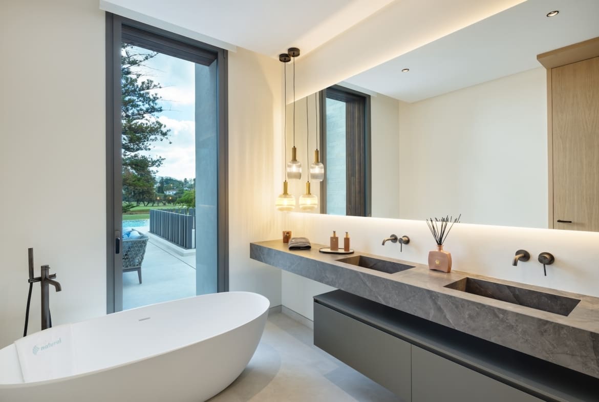 Villa Imagine Exclusieve Golf Front Villa in Las Brisas Marbella for sale – MDR Luxury Homes 26 Villa Imagine Exclusieve Golf Front Villa in Las Brisas Marbella for sale - MDR Luxury Homes