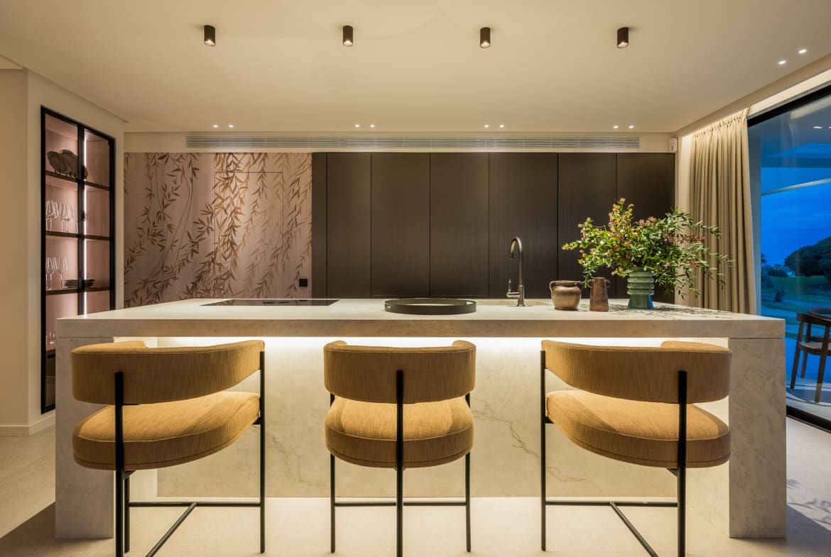 Frontline Golf Villa Casa Tesalia Luxury home in Los Naranjos - MDR Luxury Homes