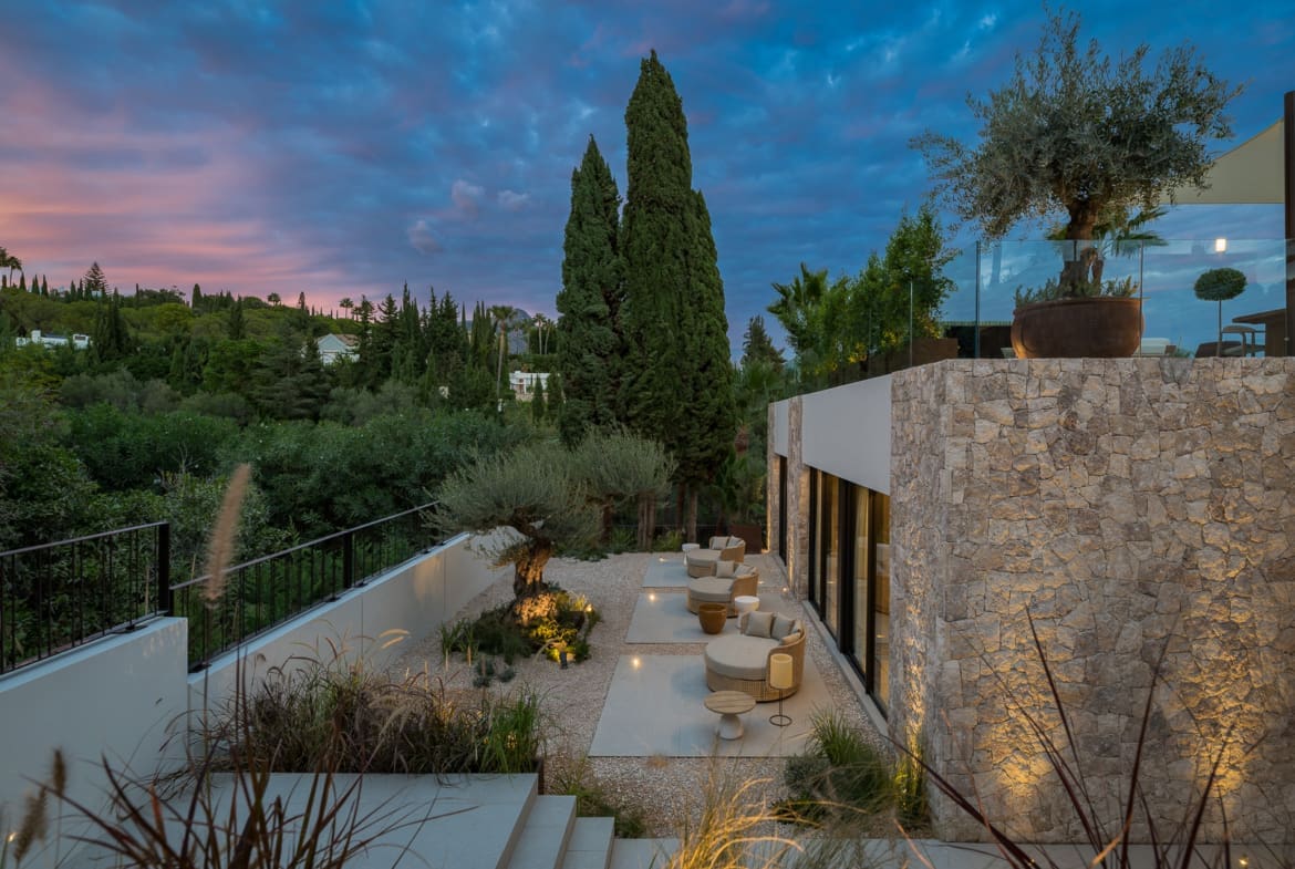 Frontline Golf Villa Casa Tesalia Luxury home in Los Naranjos - MDR Luxury Homes