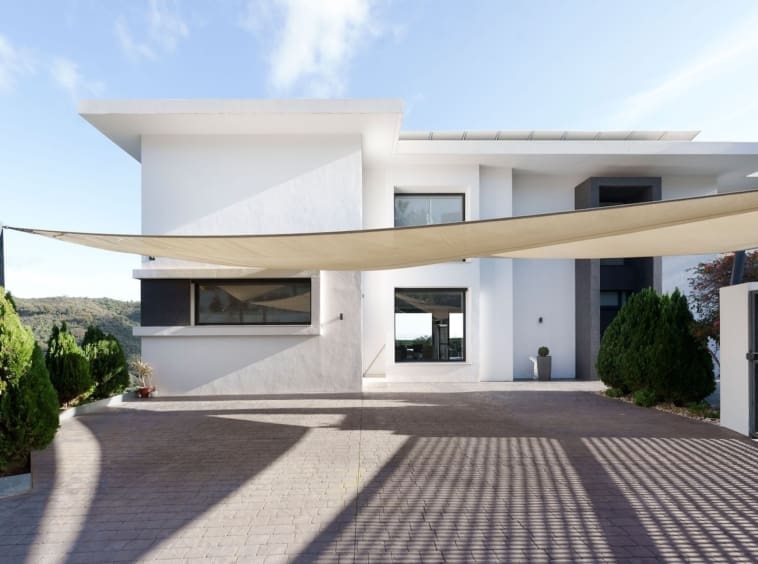 Villa Lea Eigentijdse Luxe en Privacy in Nueva Andalucia - MDR Luxury Homes