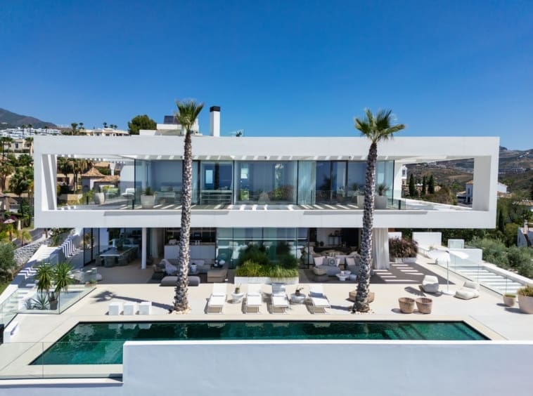 Villa Mika a contemporary luxury villa in La Quinta offered by MDR Luxury Homes featuring panoramic views modern design a heated pool and spacious terraces