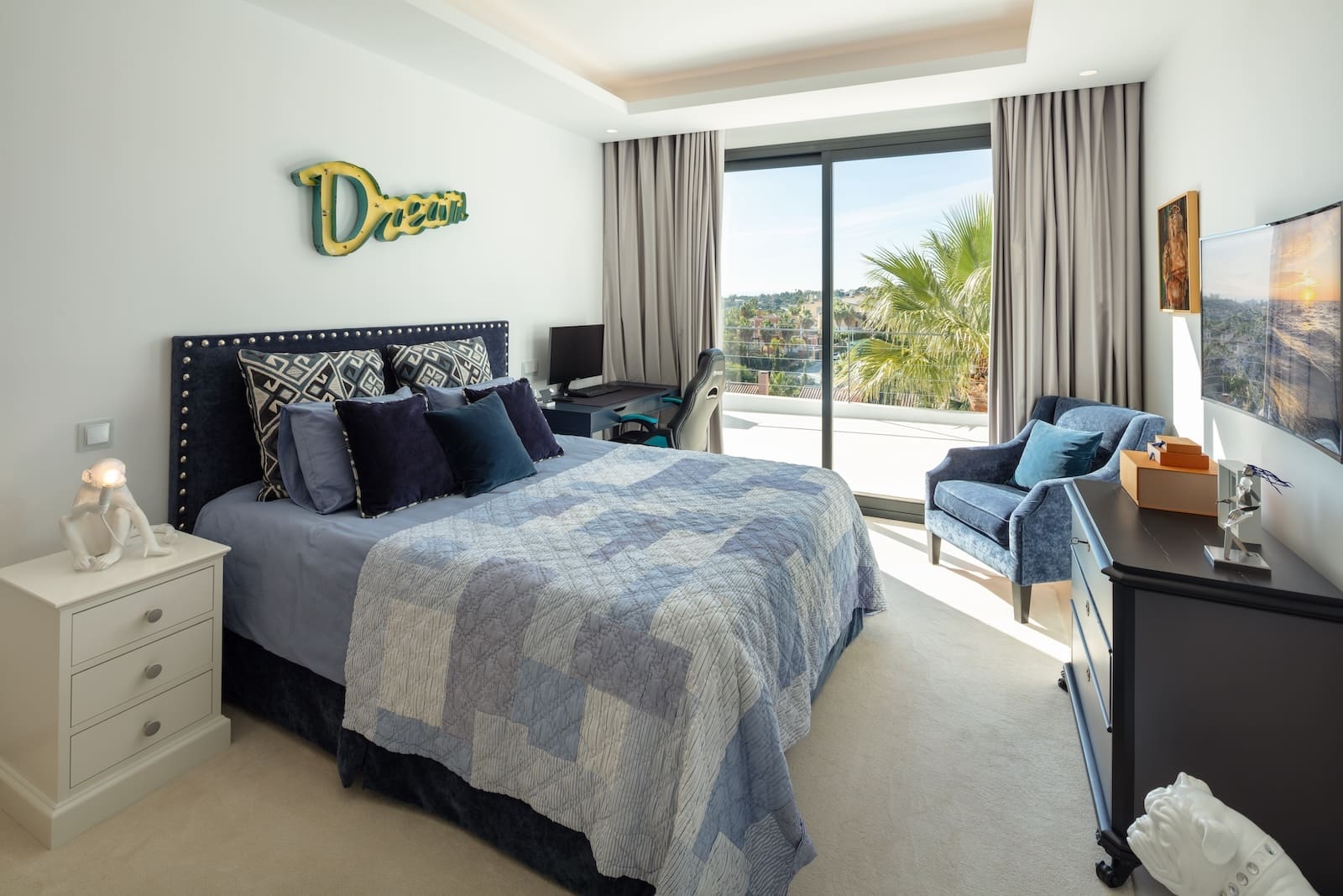 Los Olivos 5 Modern luxury villa with pool and panoramic views in Marbellas Golf Valley MDR Luxury Homes __MG_3786-HDR-Edit Los Olivos 5 Modern luxury villa with pool and panoramic views in Marbellas Golf Valley MDR Luxury Homes