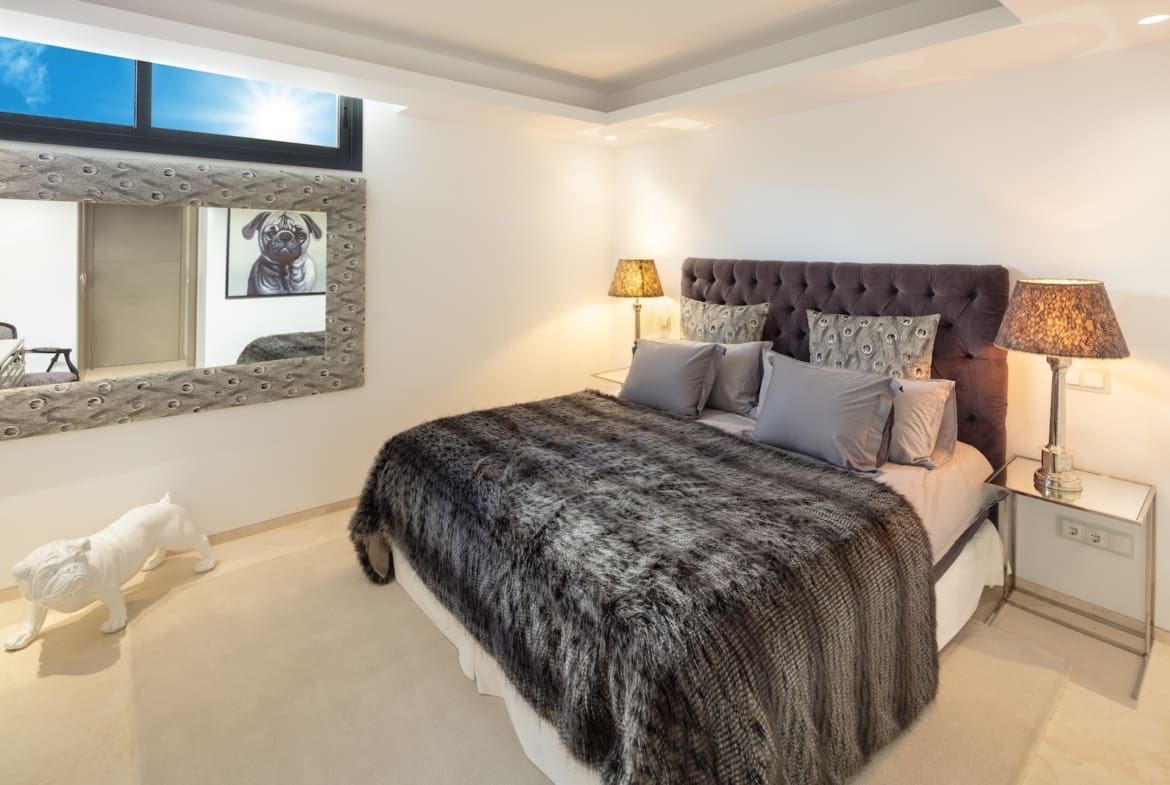 Los Olivos 5 Modern luxury villa with pool and panoramic views in Marbellas Golf Valley MDR Luxury Homes __MG_4156-Edit Los Olivos 5 Modern luxury villa with pool and panoramic views in Marbellas Golf Valley MDR Luxury Homes