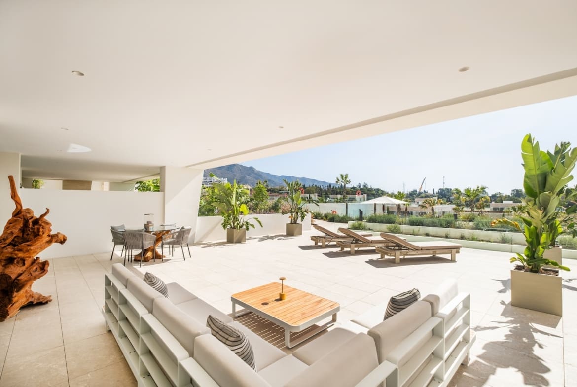 Luxury duplex apartment Casa Fendi in Epic by Fendi, Marbella Golden Mile, presented by MDR Luxury Homes