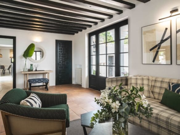 Luxury villa Candado 8 in El Candado, Malaga – Presented by MDR Luxury Homes.