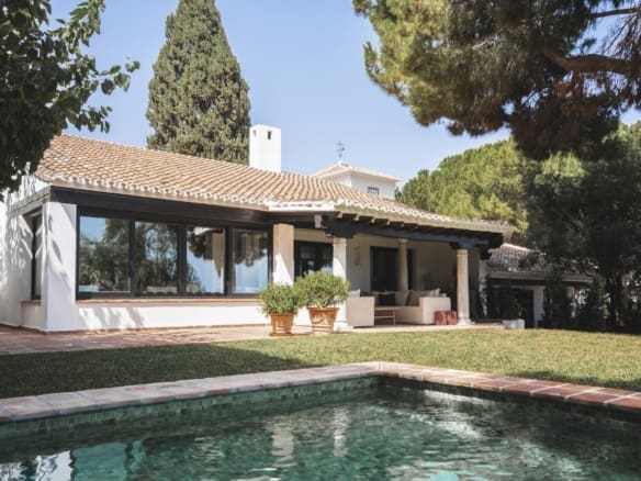 Luxury villa Candado 8 in El Candado, Malaga – Presented by MDR Luxury Homes.