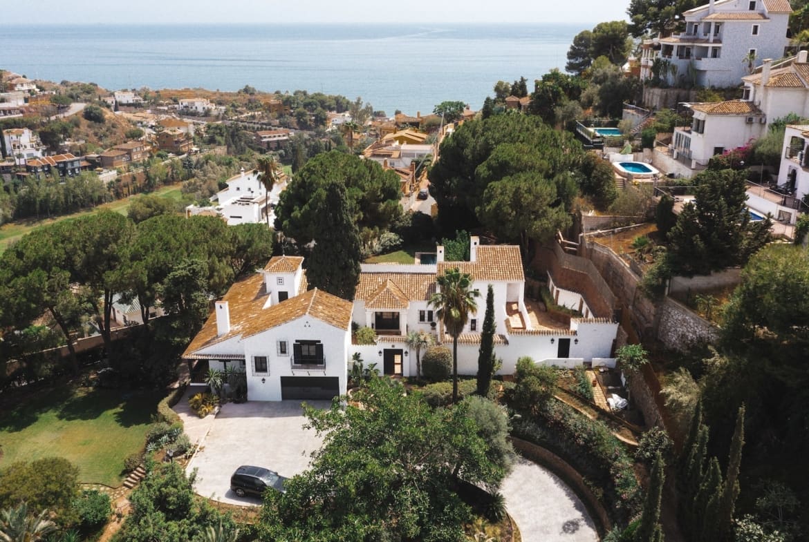 Luxury villa Candado 8 in El Candado, Malaga – Presented by MDR Luxury Homes.