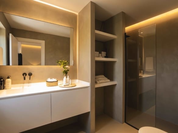 Luxury villa Candado 8 in El Candado, Malaga – Presented by MDR Luxury Homes.