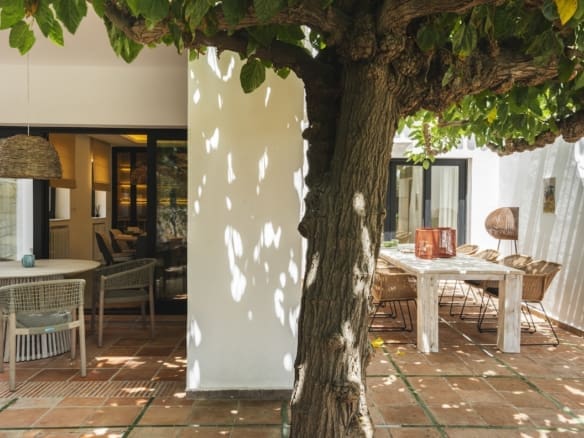 Luxury villa Candado 8 in El Candado, Malaga – Presented by MDR Luxury Homes.