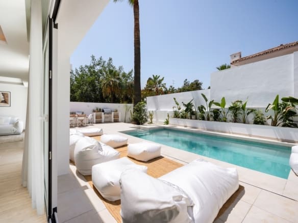 Casa Joline a fully renovated luxury villa in Nueva Andalucia offering modern Mediterranean-style living Presented by MDR Luxury Homes 19 | MDR Luxury Homes Casa Joline, a fully renovated luxury villa in Nueva Andalucia, offering modern Mediterranean-style living. Presented by MDR Luxury Homes.