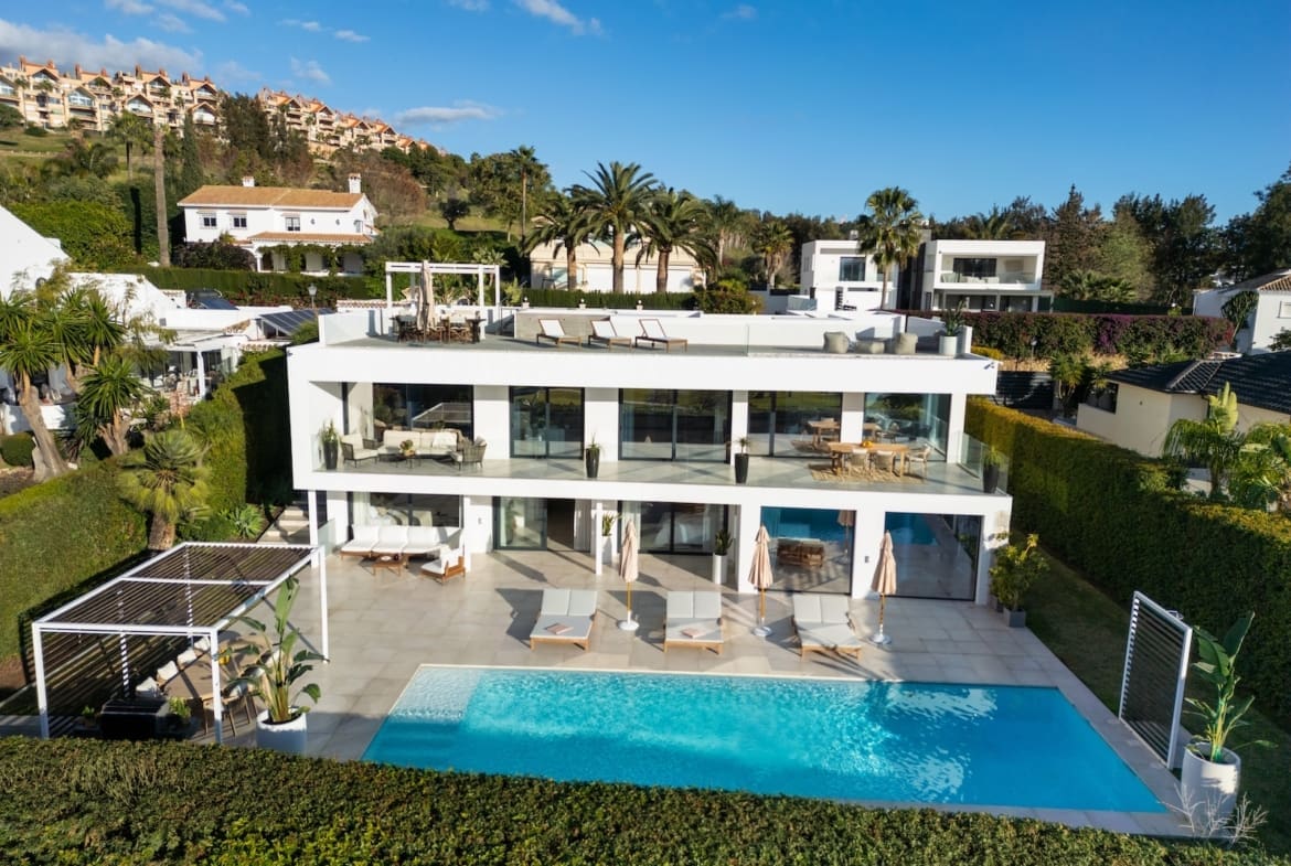 Luxury frontline golf villa Orion 51 in Nueva Andalucía, offered by MDR Luxury Homes.
