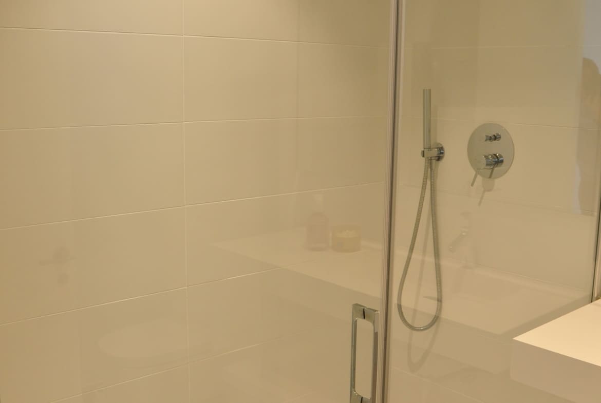 Move-in ready luxury apartment in Higuerón West with sea views and high-end finishes. For sale with MDR Luxury Homes.