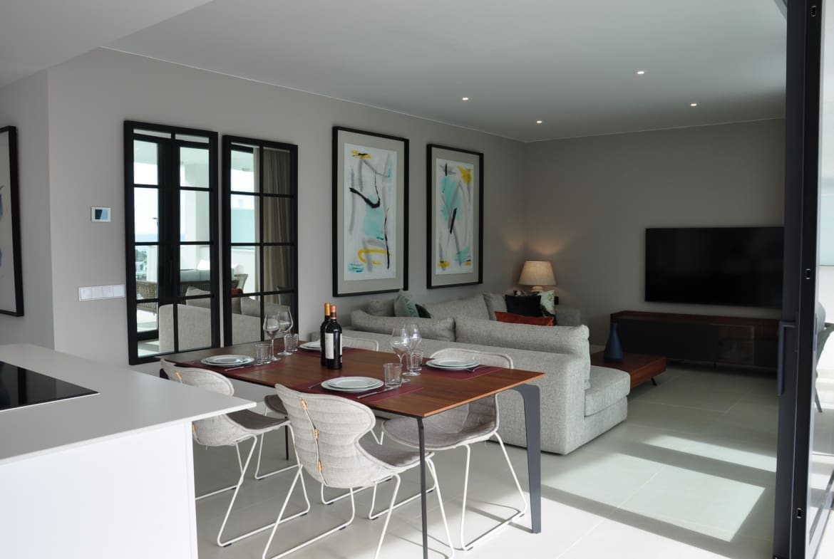 Move-in ready luxury apartment in Higuerón West with sea views and high-end finishes. For sale with MDR Luxury Homes.