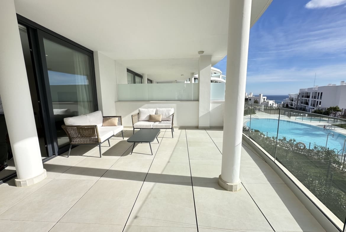 Move-in ready luxury apartment in Higuerón West with sea views and high-end finishes. For sale with MDR Luxury Homes.