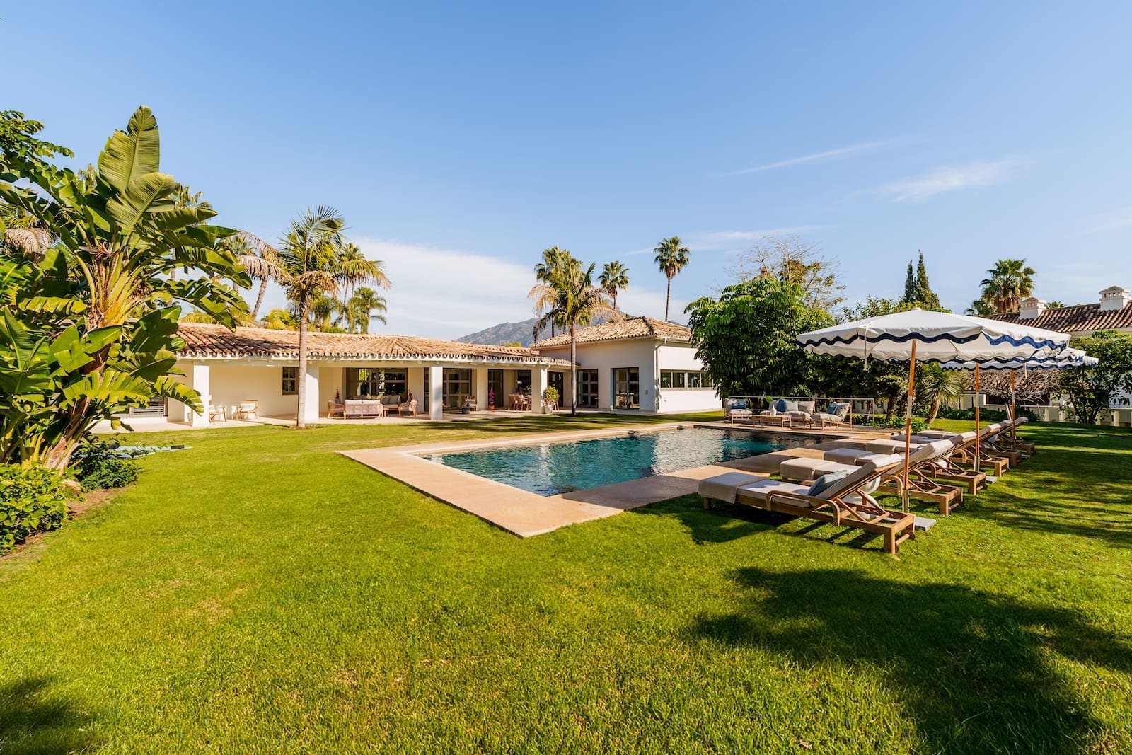 Villa Palm Springs in La Cerquilla, Marbella – luxury bungalow with botanical gardens and pool, listed by MDR Luxury Homes.
