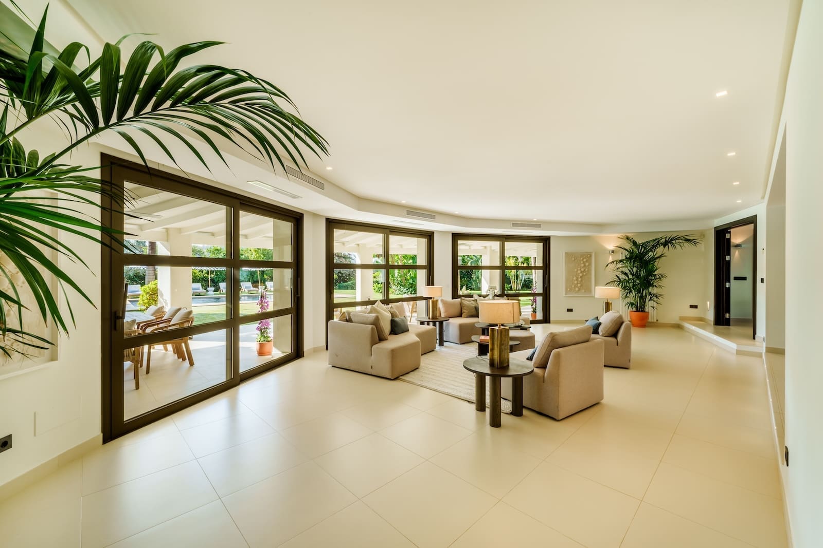 Villa Palm Springs in La Cerquilla, Marbella – luxury bungalow with botanical gardens and pool, listed by MDR Luxury Homes.