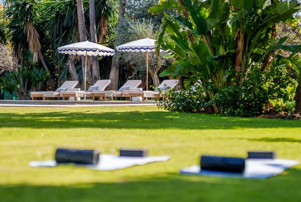 Villa Palm Springs in La Cerquilla, Marbella – luxury bungalow with botanical gardens and pool, listed by MDR Luxury Homes.