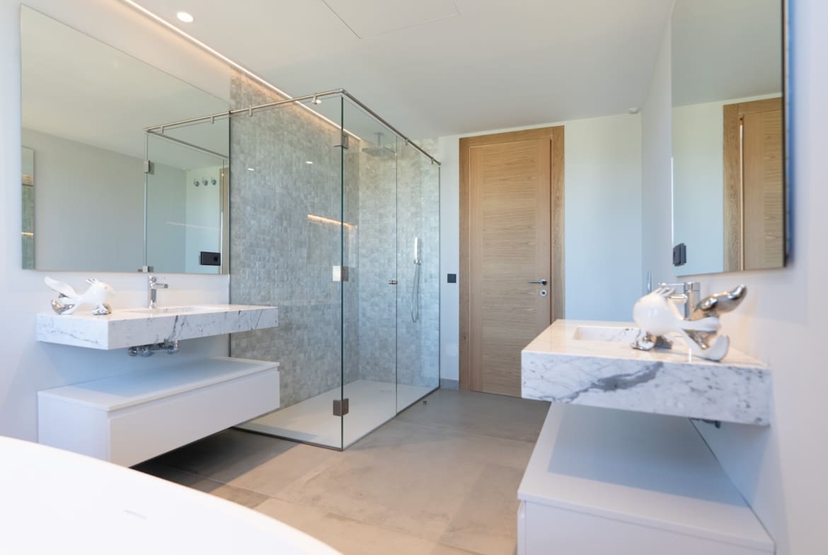 Luxury villa in Sotogrande Alto with sea views – MDR Luxury Homes