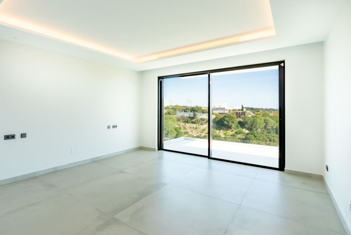 Luxury villa in Sotogrande Alto with sea views – MDR Luxury Homes