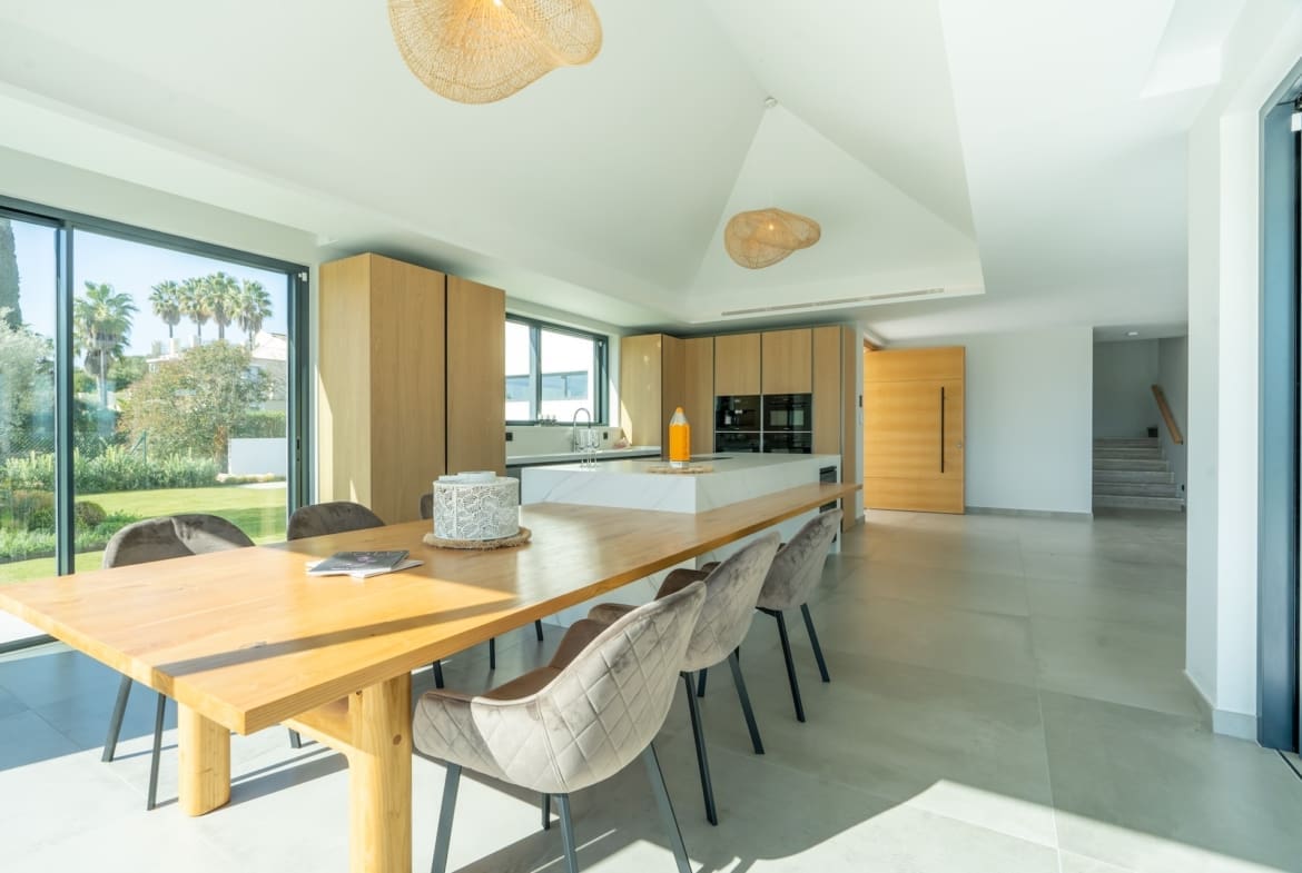 Luxury villa in Sotogrande Alto with sea views – MDR Luxury Homes